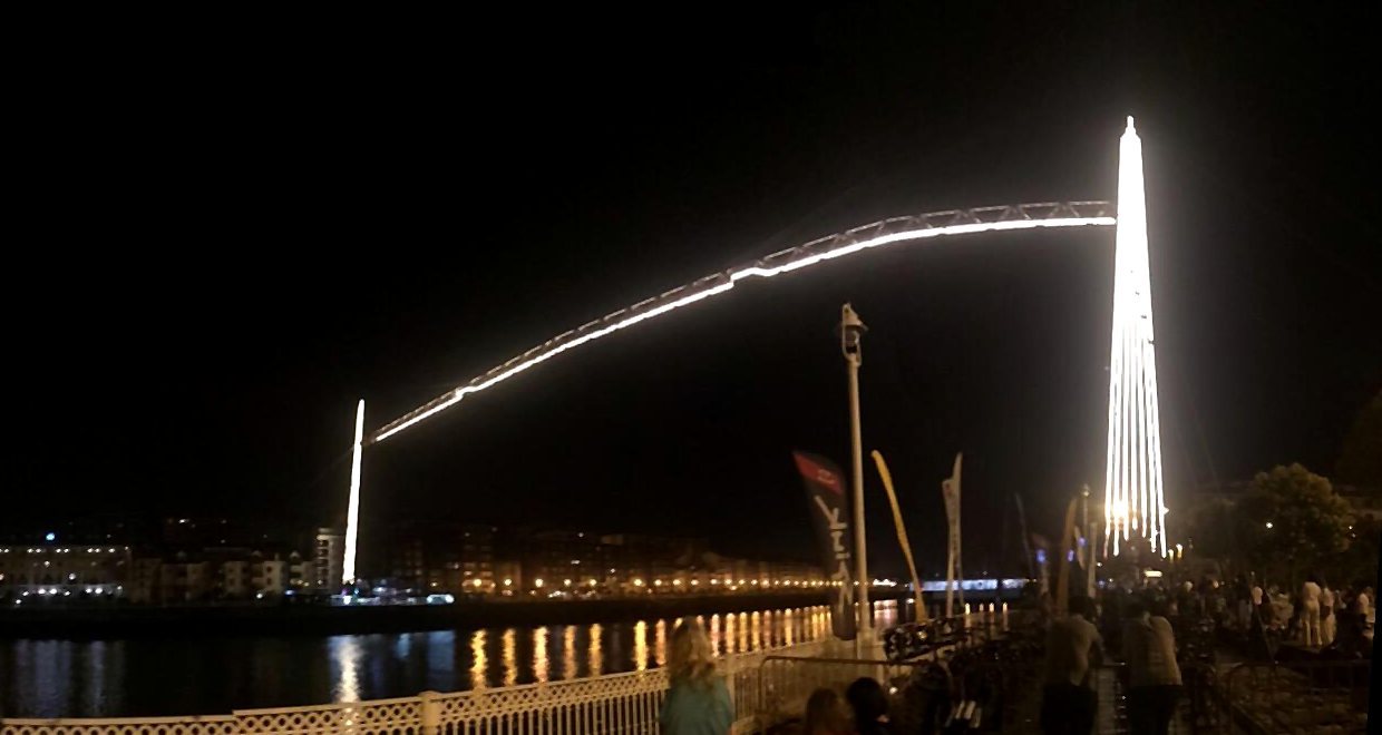Puente Bizkaia · 2015