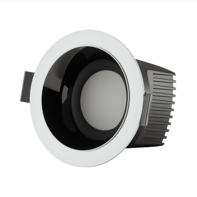 Downlight S0 con aro blanco y cuerpo disipador negro